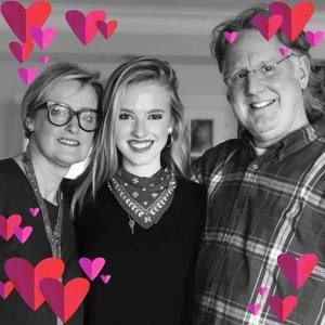 Meet your Posher, Claudia